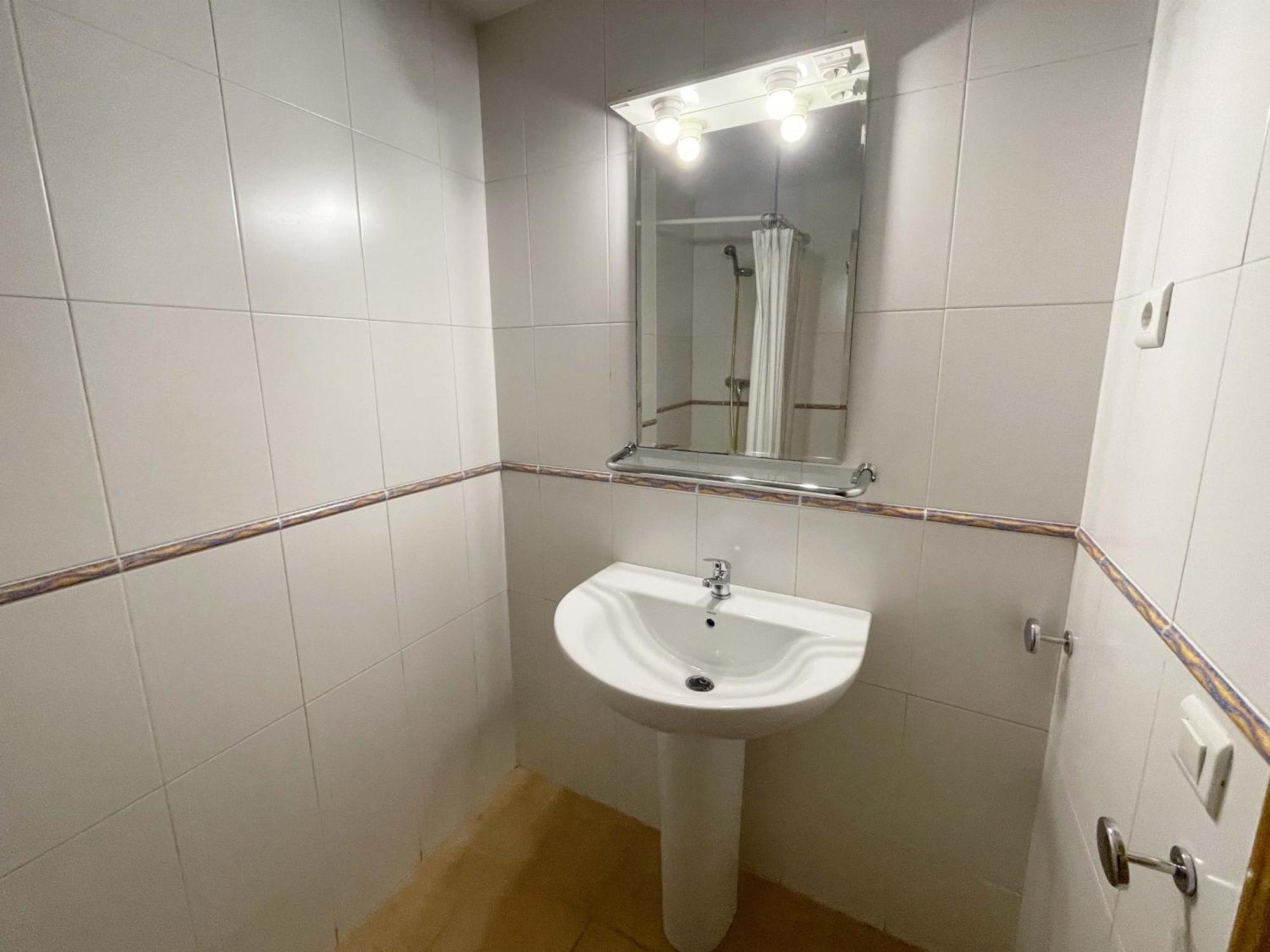 Apartamentos El Pilar Suites 3000 サラゴサ エクステリア 写真