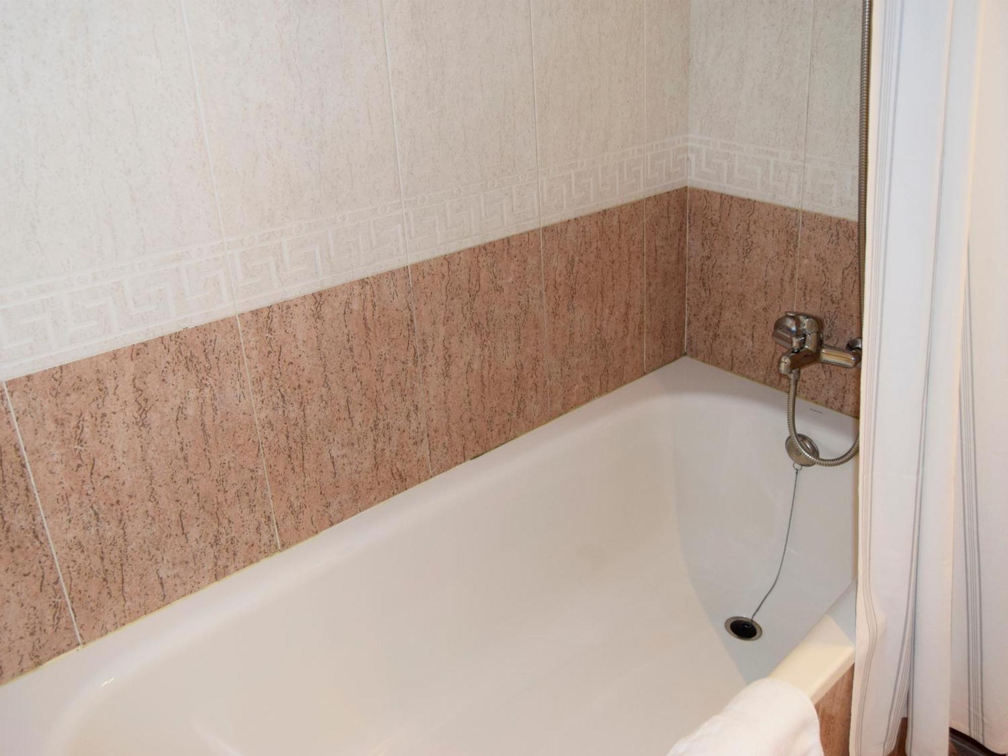 Apartamentos El Pilar Suites 3000 サラゴサ エクステリア 写真